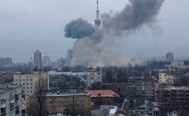 Удариха ТВ кулата в Киев